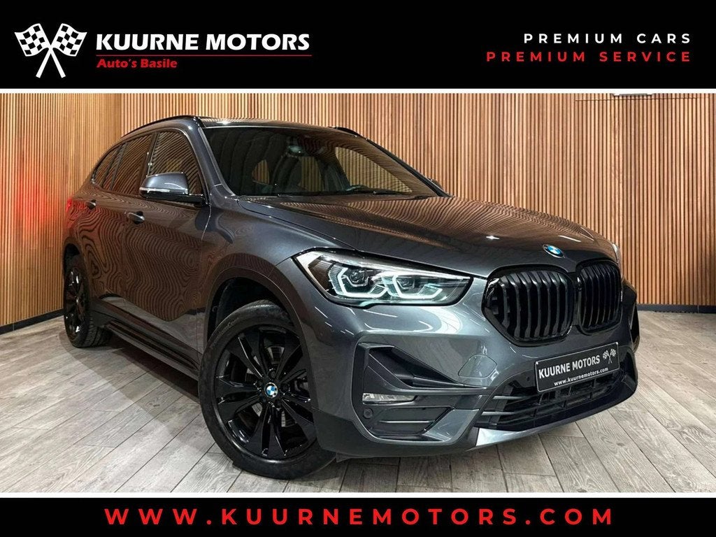 BMW X1 sDrive18iA Sport Line Alu17"/Pano/SportZet/Gps/Pdc/Cr, Autos, BMW, Argent ou Gris, Achat, Euro 6, Entreprise