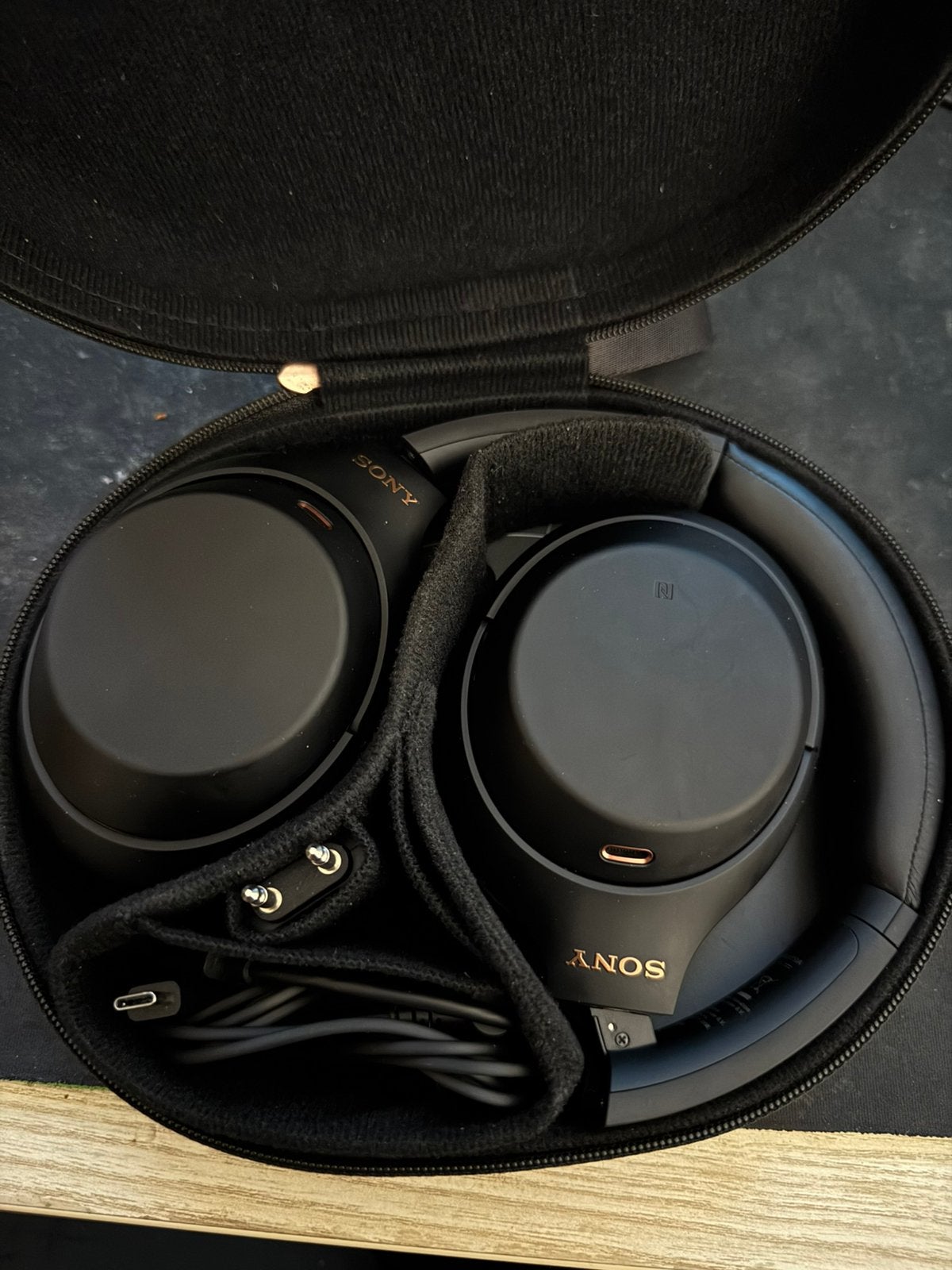 Casque Sony WH-1000XM4 noir, Enlèvement, Comme neuf, Bluetooth