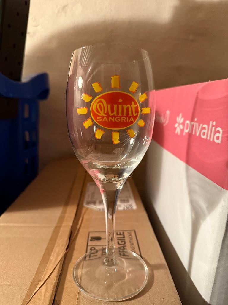 7 Quint Sangria glazen, Ophalen of Verzenden, Zo goed als nieuw, Borrel- of Shotglas