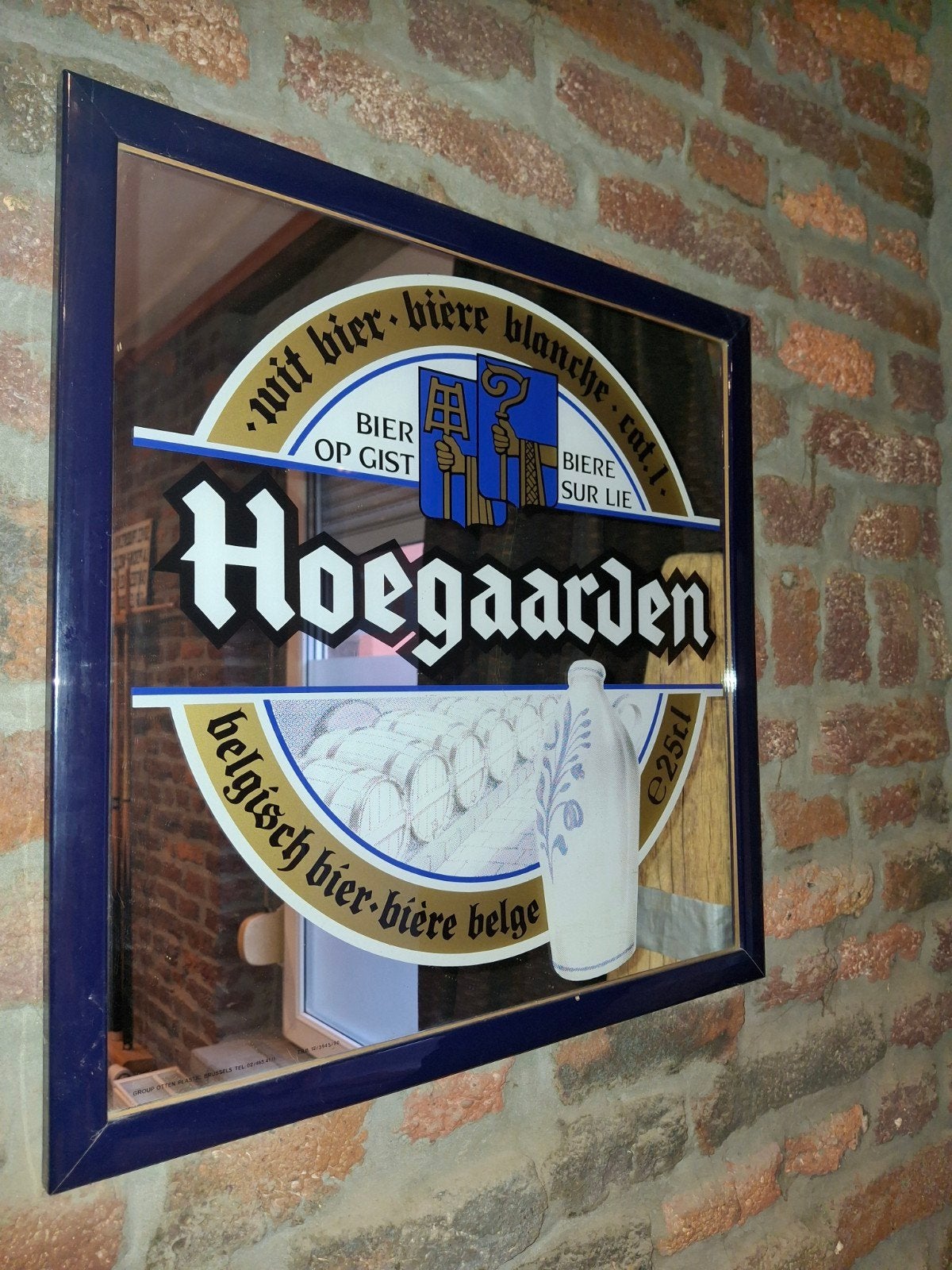Miroir publicitaire Hoegaarden, Enlèvement