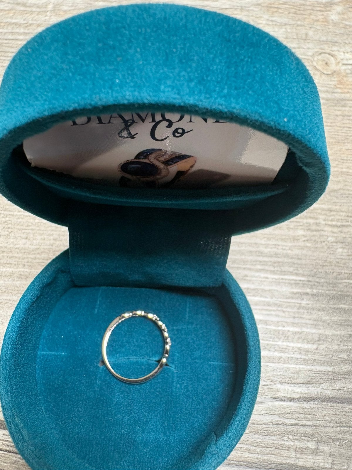 Bague 9 K, Enlèvement, Comme neuf