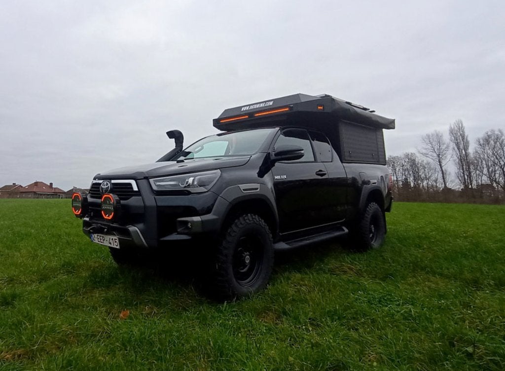 Toyota Hilux 4X4 Offroad Camper, Particulier, Automaat