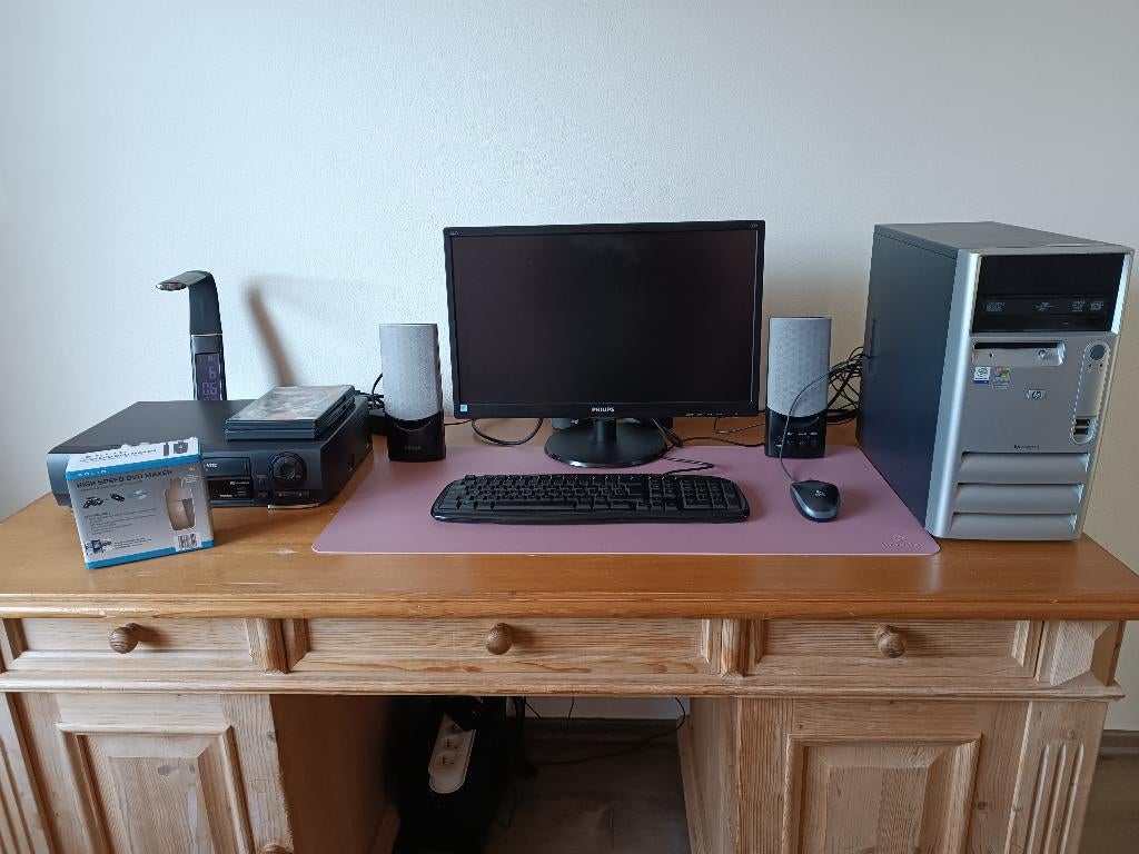 Retro/Vintage Compleet PC Computer + Scherm + Spelletjes, HDD, Onbekend, Ophalen, Met monitor
