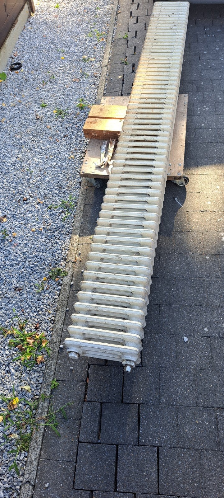 Gietijzere radiator, Ophalen, Radiator