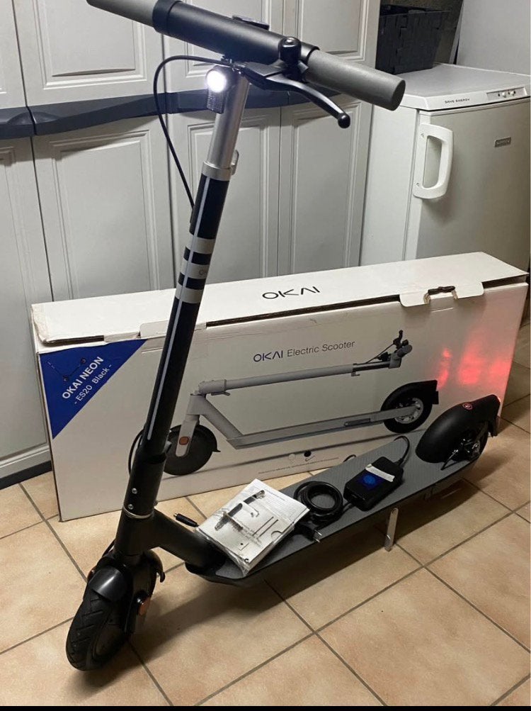 Trottinette électrique, Vélos & Vélomoteurs, Enlèvement, Comme neuf