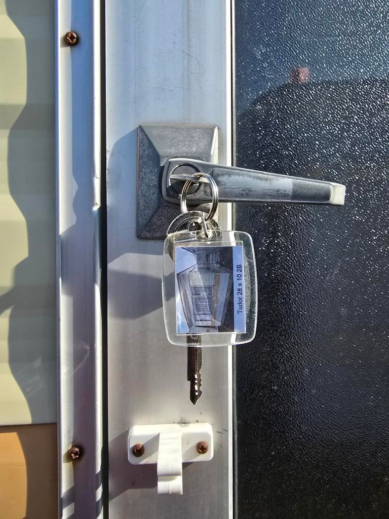 Stacaravan in snelverkoop 3.750€ 🚚 inclusief !!!