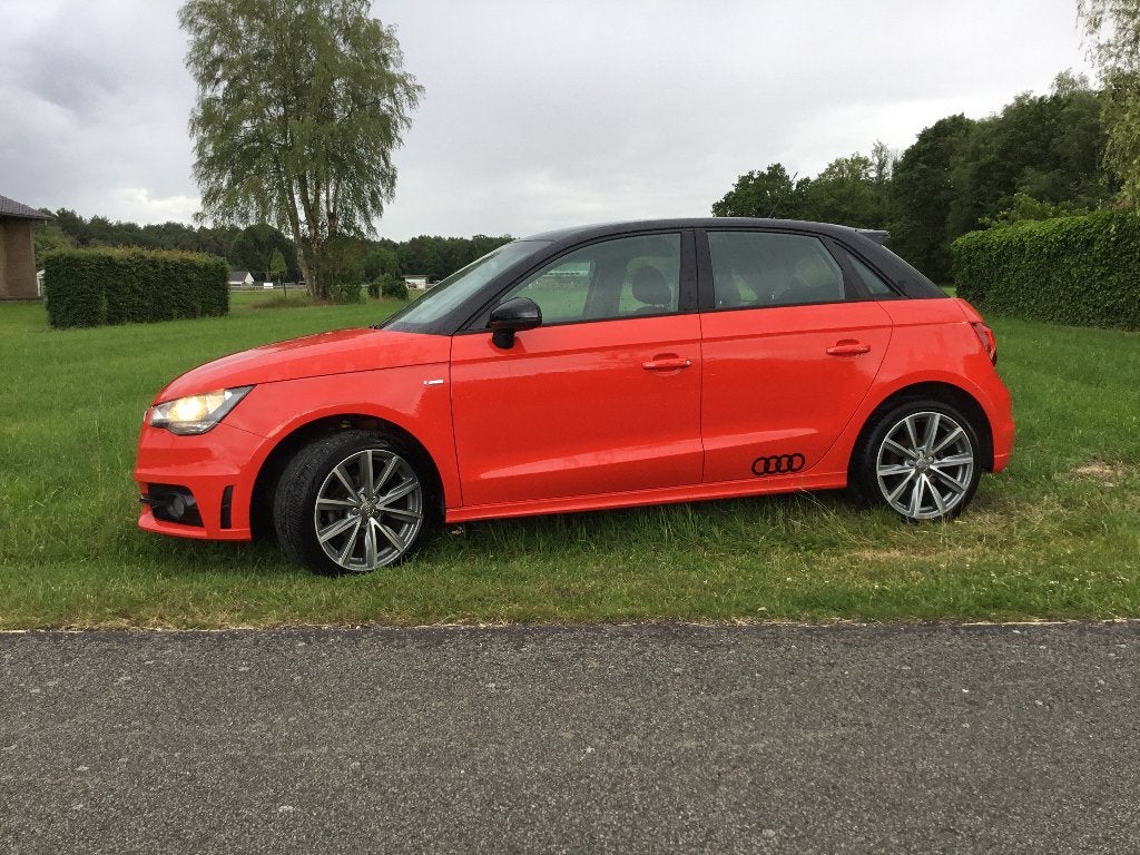 Audi A1 Sportback 1.2 essence/S-Line, Autos, Rouge, Euro 5, Achat, A1