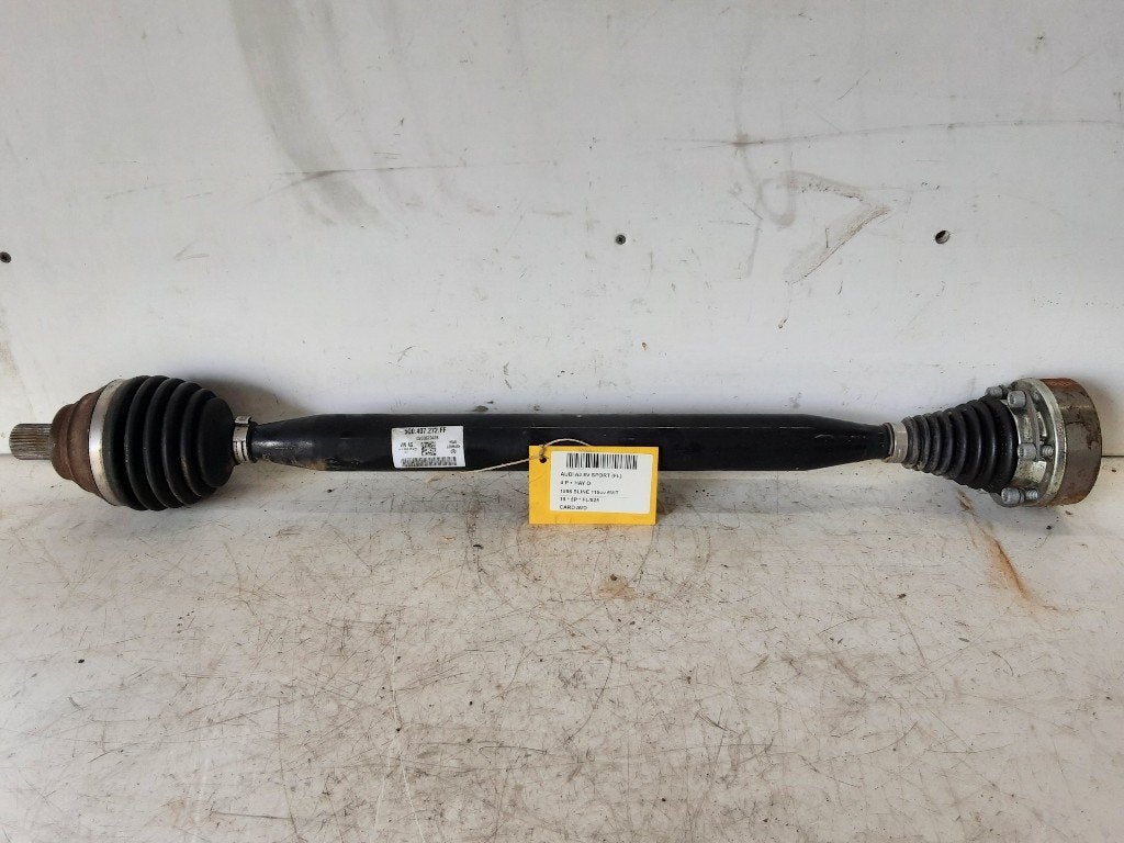 CARDAN AVANT DROIT (TRANSMISSION) A3 Sportback (8VA / 8VF), Mevr. I. Hauben, Audi, Utilisé, Rue de l'Espoir 34 34
4030  GRIVEGNÉE, BE