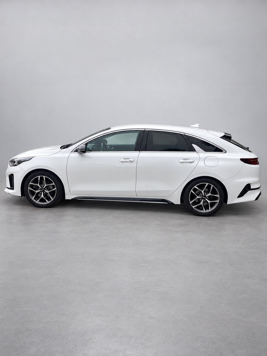 Kia ProCeed 1.4 T-GDI GT-Line Automaat, Auto's, Automaat, Dealer onderhouden, Euro 6, Particulier