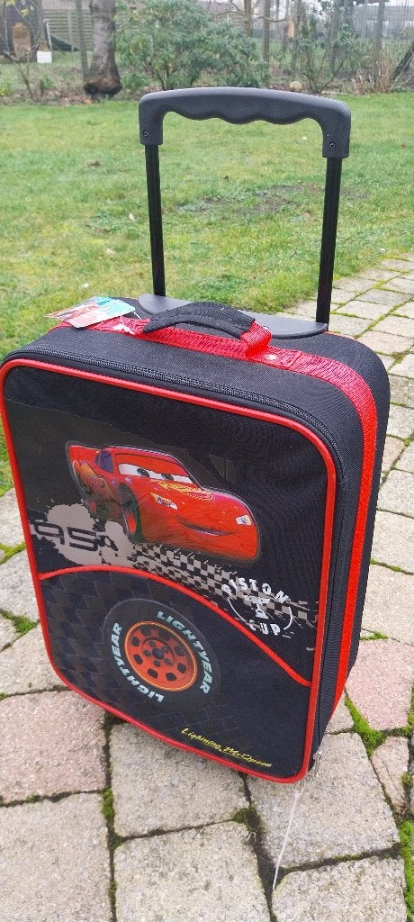 kindervalies , Cars trolley, Handtassen en Accessoires, Koffers, Uitschuifbare handgreep, 50 tot 60 cm, Ophalen of Verzenden, Zo goed als nieuw