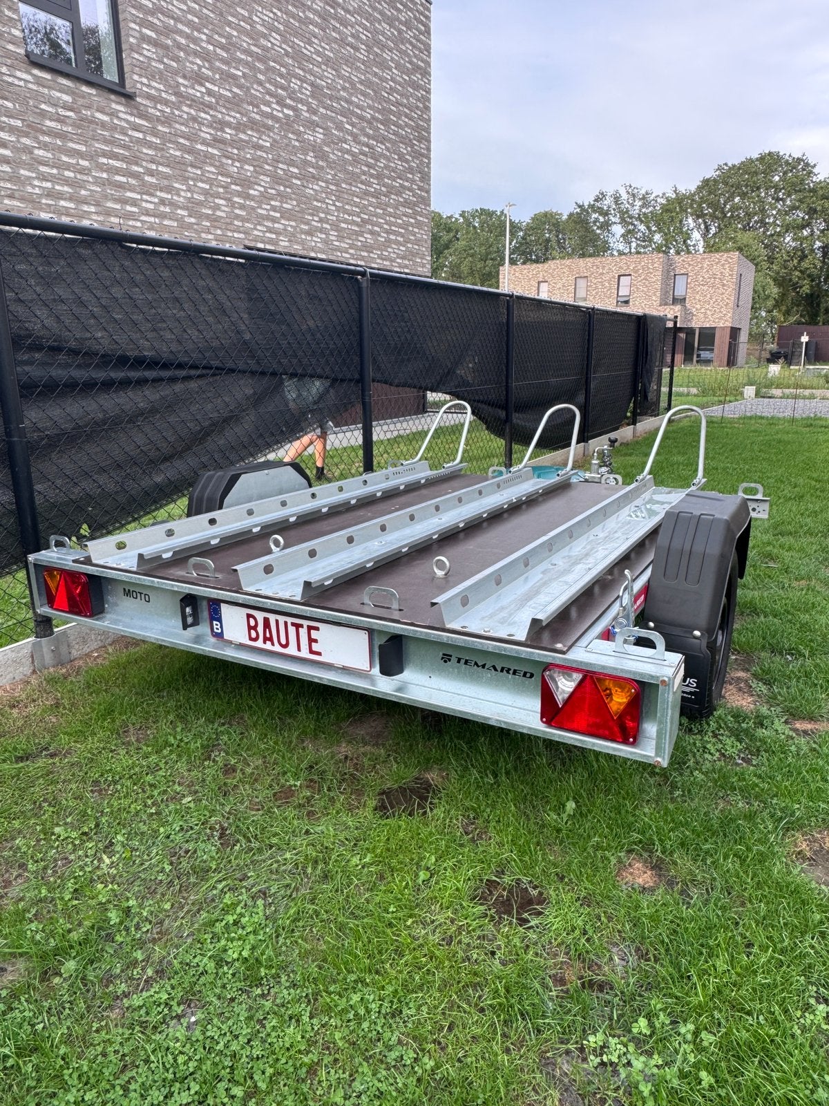 Moto aanhangwagen, Enlèvement, Comme neuf