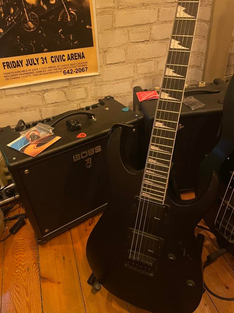 Ibanez + boss katana mkii 50w, Muziek en Instrumenten, Ophalen, Zo goed als nieuw, Ibanez