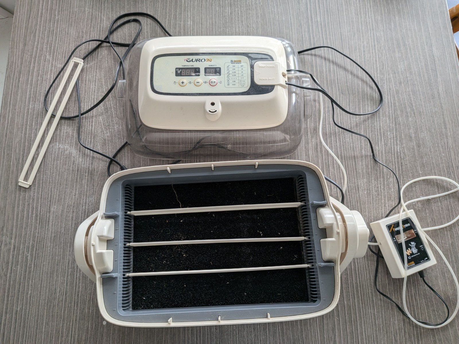 Broedmachine Rcom Suro 20