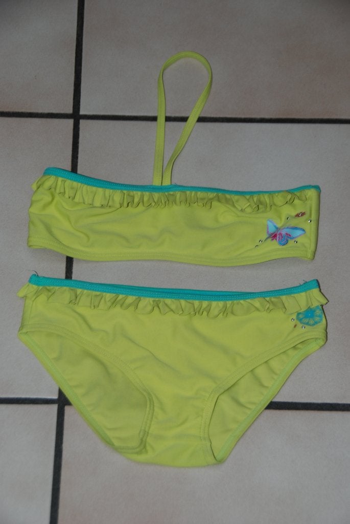 Bikini Maillot 2 pièces "Orchestra" vert fluo T140 comme 9!, Enfants & Bébés, Comme neuf, Ensemble de bikini, Fille, Orchestra