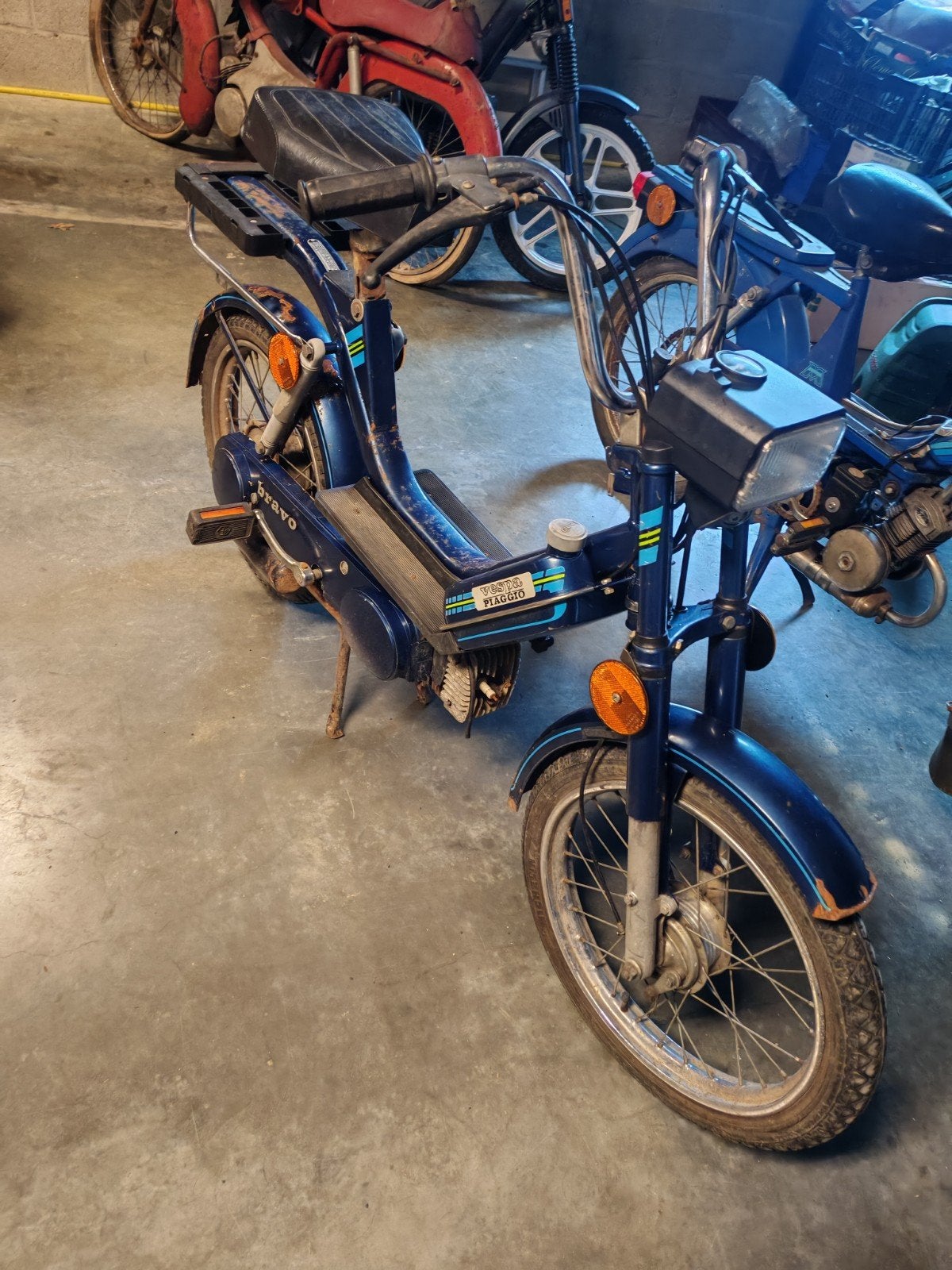Vespa Piaggio Bravo, Fietsen en Brommers, Brommers | Vespa, Gebruikt, Overige modellen, Klasse B (45 km/u), Ophalen