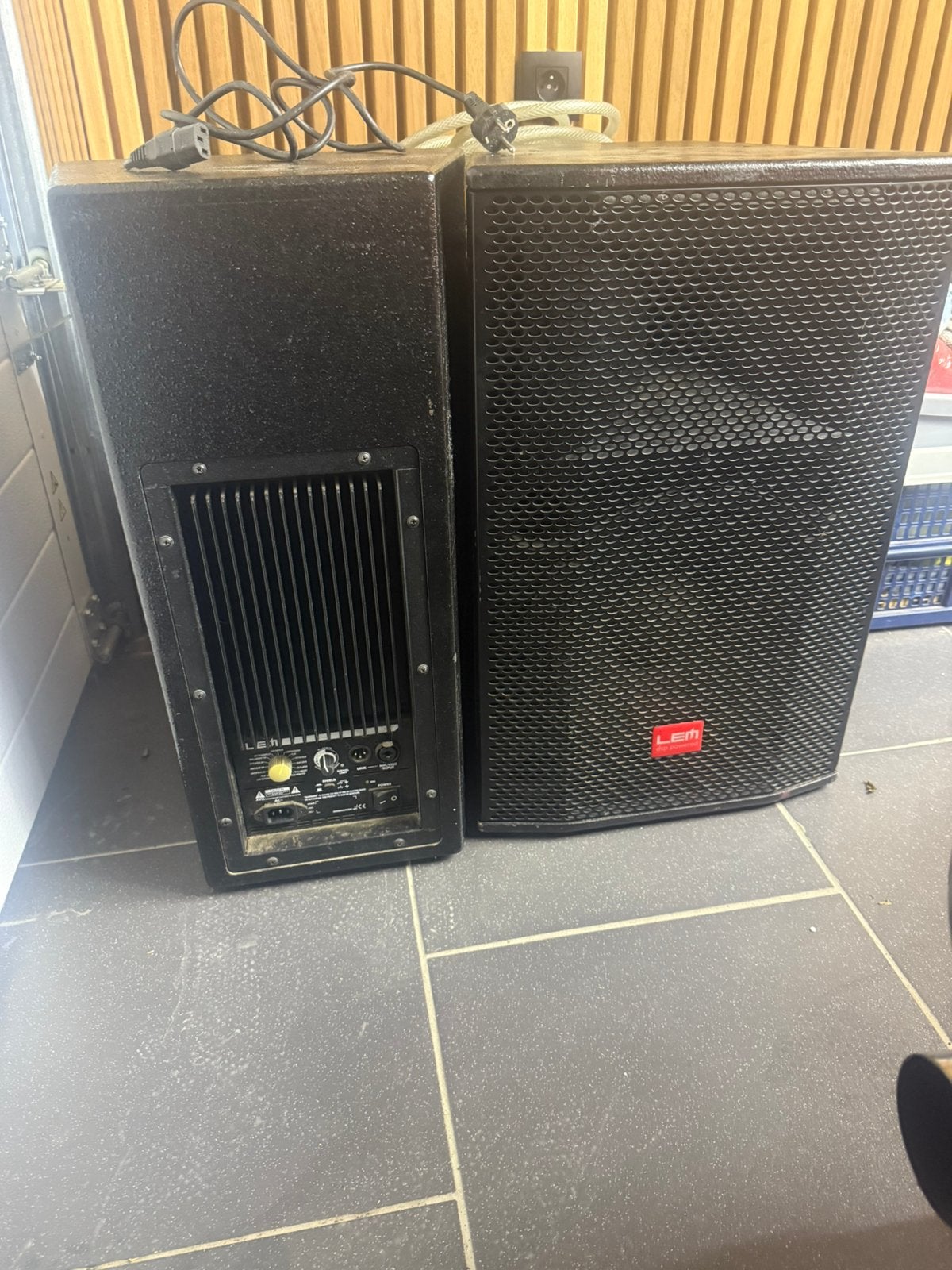 Lem t4a actieve speakers, Autres marques, Enlèvement, Utilisé, Haut-parleurs Frontaux, Arrière ou Stéréo
