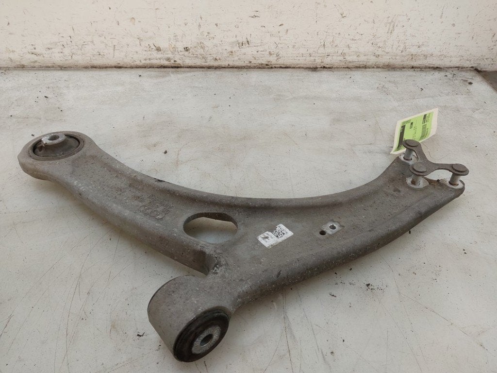 BRAS DE SUSPENSION AVANT DROIT (TRIANGLE) TT (FV3 / FVP), Dhr. J. Ham, Administratie@autoham.nl, Audi, Utilisé