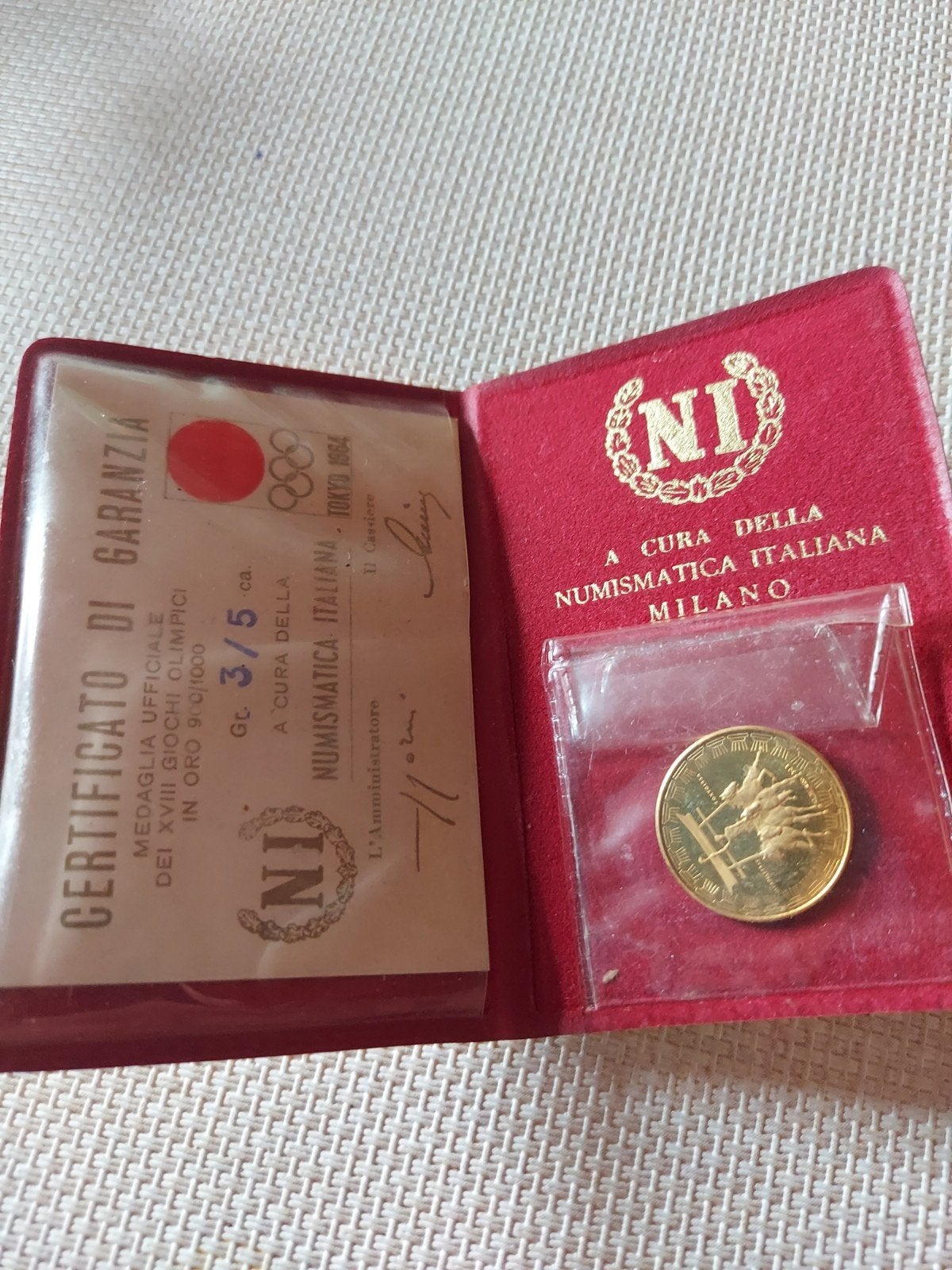 piece d'or 3.5g jeux olympiques Tokyo 1964, Postzegels en Munten, Ophalen of Verzenden, België, Overige waardes, Goud