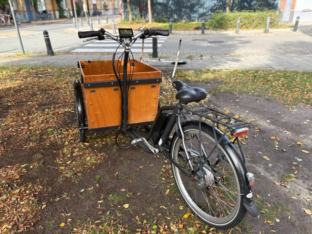 Cangoo Bakfiets for 2 children, Fietsen en Brommers, Gebruikt, 2 kinderen, Elektrisch, Ophalen