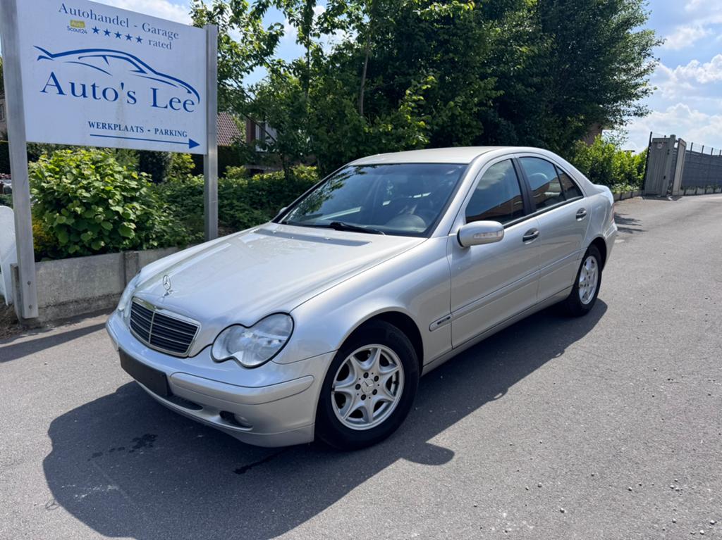 Mercedes c180 benzine/ nieuwe staat / garantie, Auto's, Mercedes-Benz, 4 deurs, 4 cilinders, 1796 cc, Leder