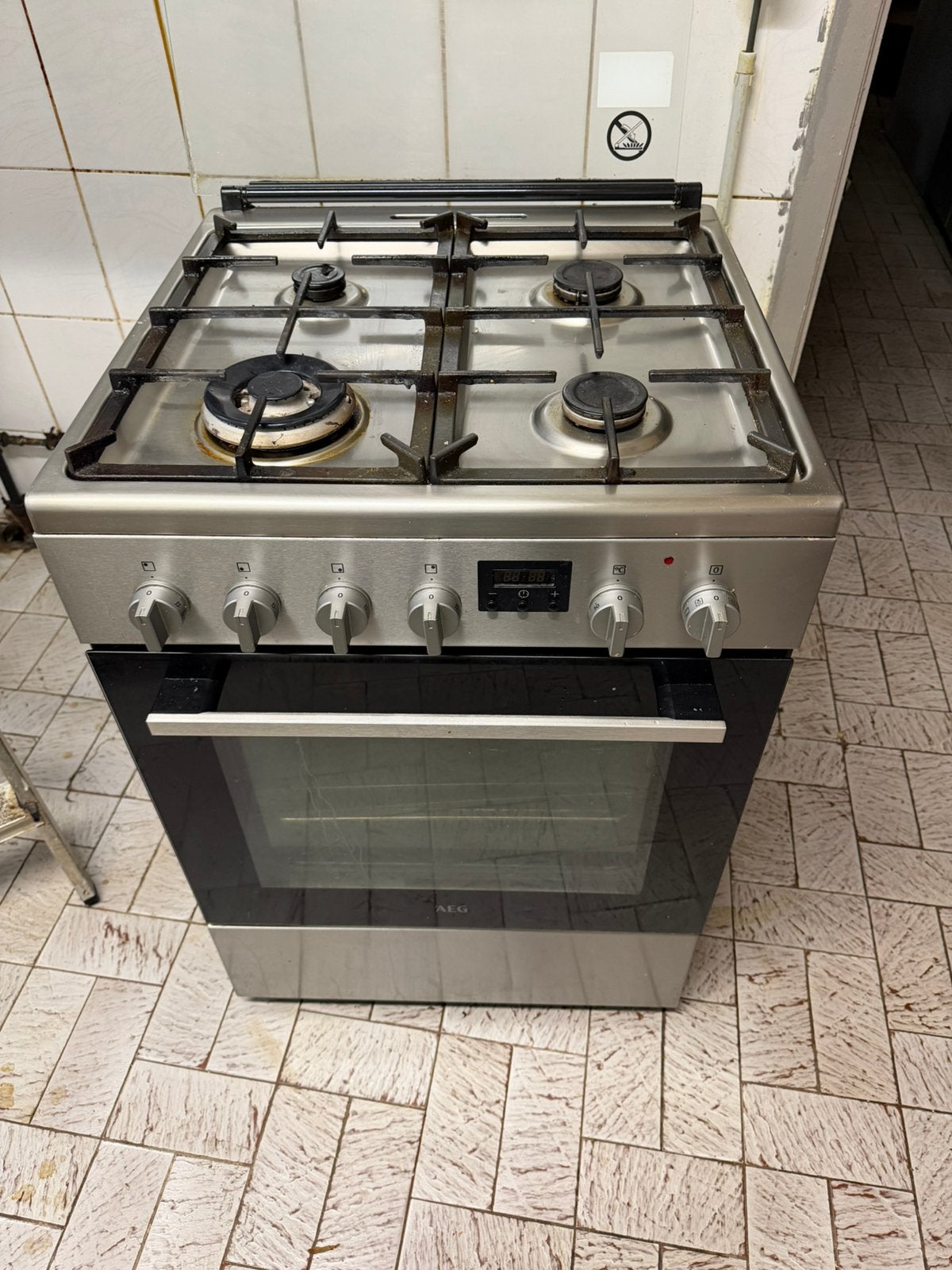 Cuisinière AEG！, Electroménager, Enlèvement, Comme neuf, Électrique