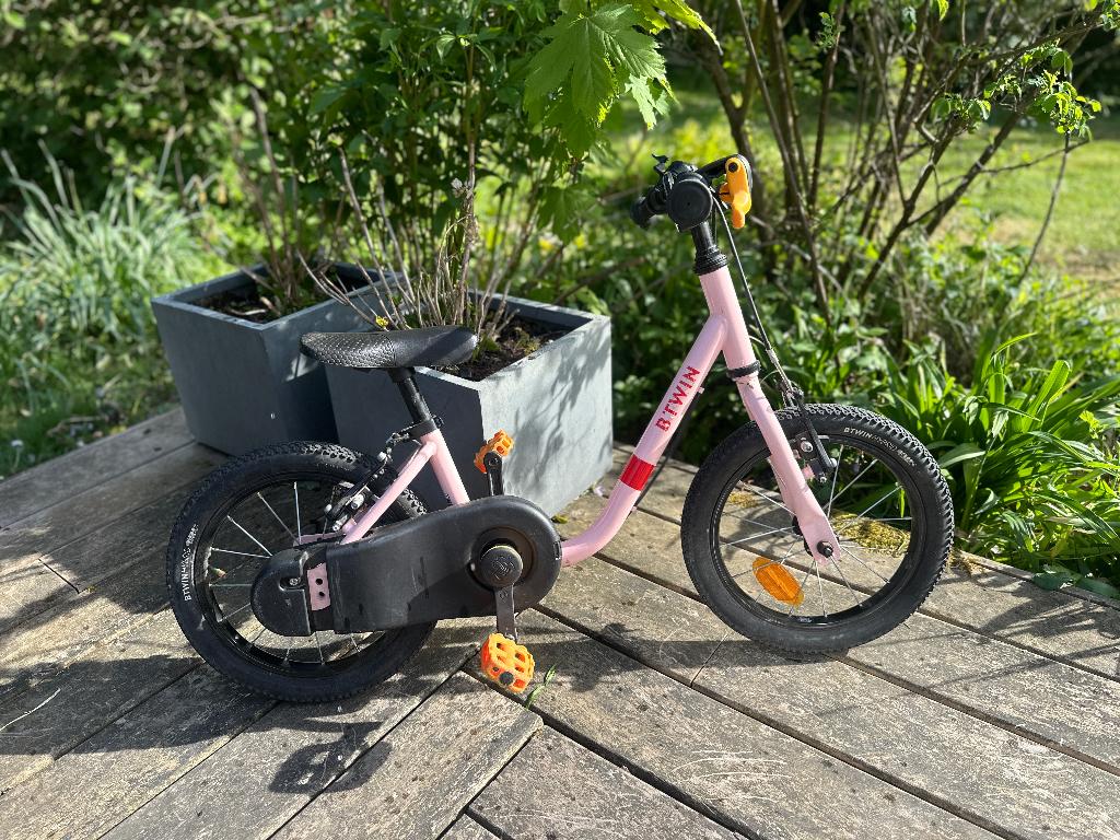 Vélo rose, Vélos & Vélomoteurs, Enlèvement, Comme neuf, B’twin