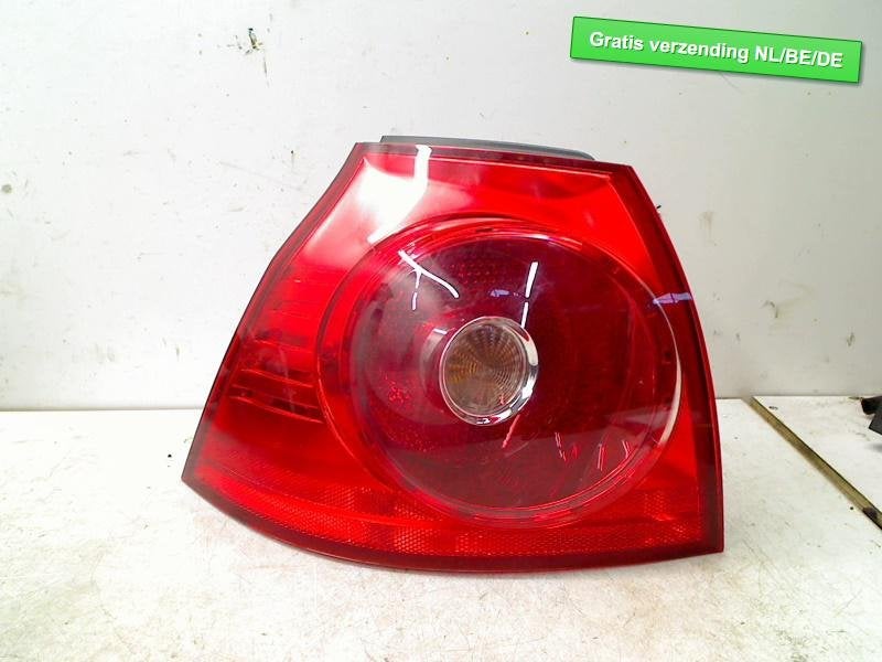 FEU ARRIÈRE GAUCHE origineel Golf V (1K1) (1K6945095AC), Volkswagen, Volkswagen AG, Utilisé, Kundenbetreuung@volkswagen.de