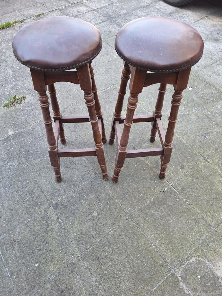 Tabouret de bar, Enlèvement, Bois