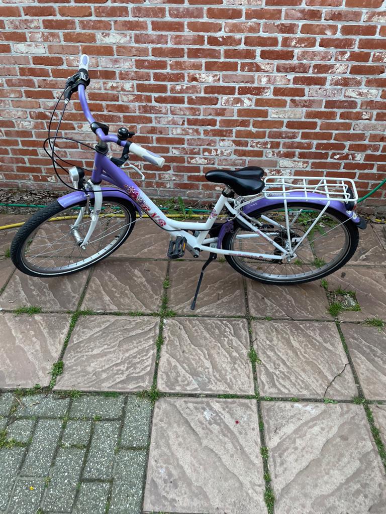 Meisjesfiets 24 inch BnB Flowerkid, Fietsen en Brommers, Ophalen, Velgrem, Versnellingen, Gebruikt