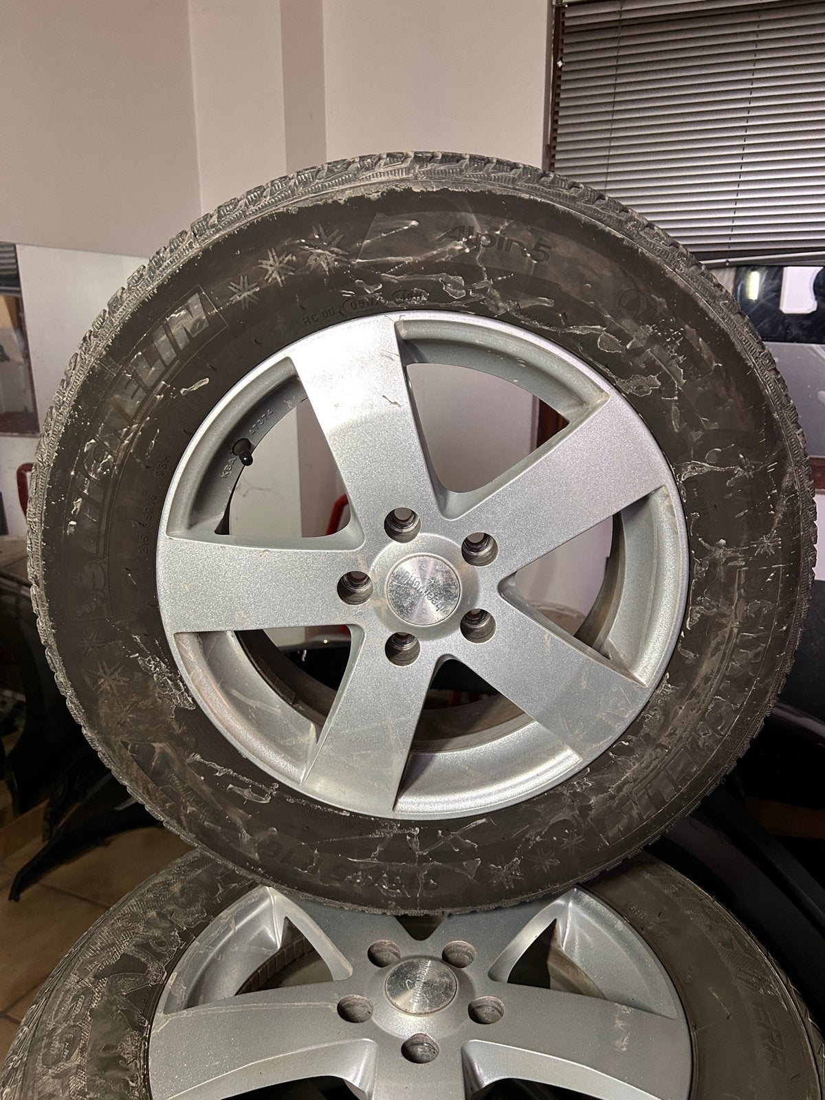 Pneus et jantes Nissan Qashqai 215/65/R16, Enlèvement, Pneus hiver, Pneus et Jantes