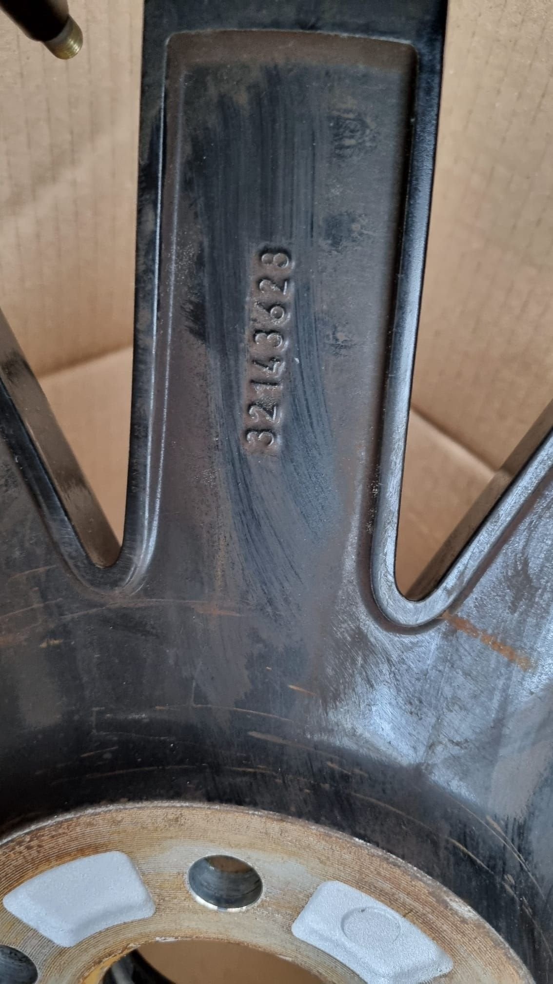 VOLVO VELG 19 X8.5 DOUBLE 5-SPOKE ZWART DIAMOND 321436628, Gebruikt, -, -, Ophalen of Verzenden