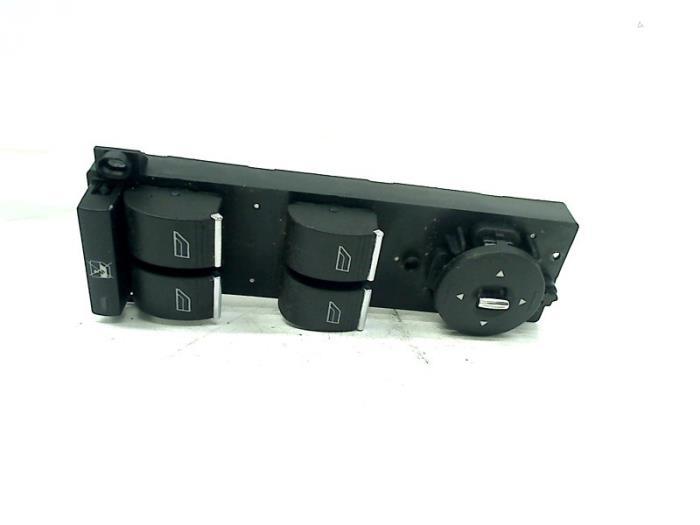 Commutateur vitre électrique d'un Ford Focus, -, 3 mois de garantie, -, -