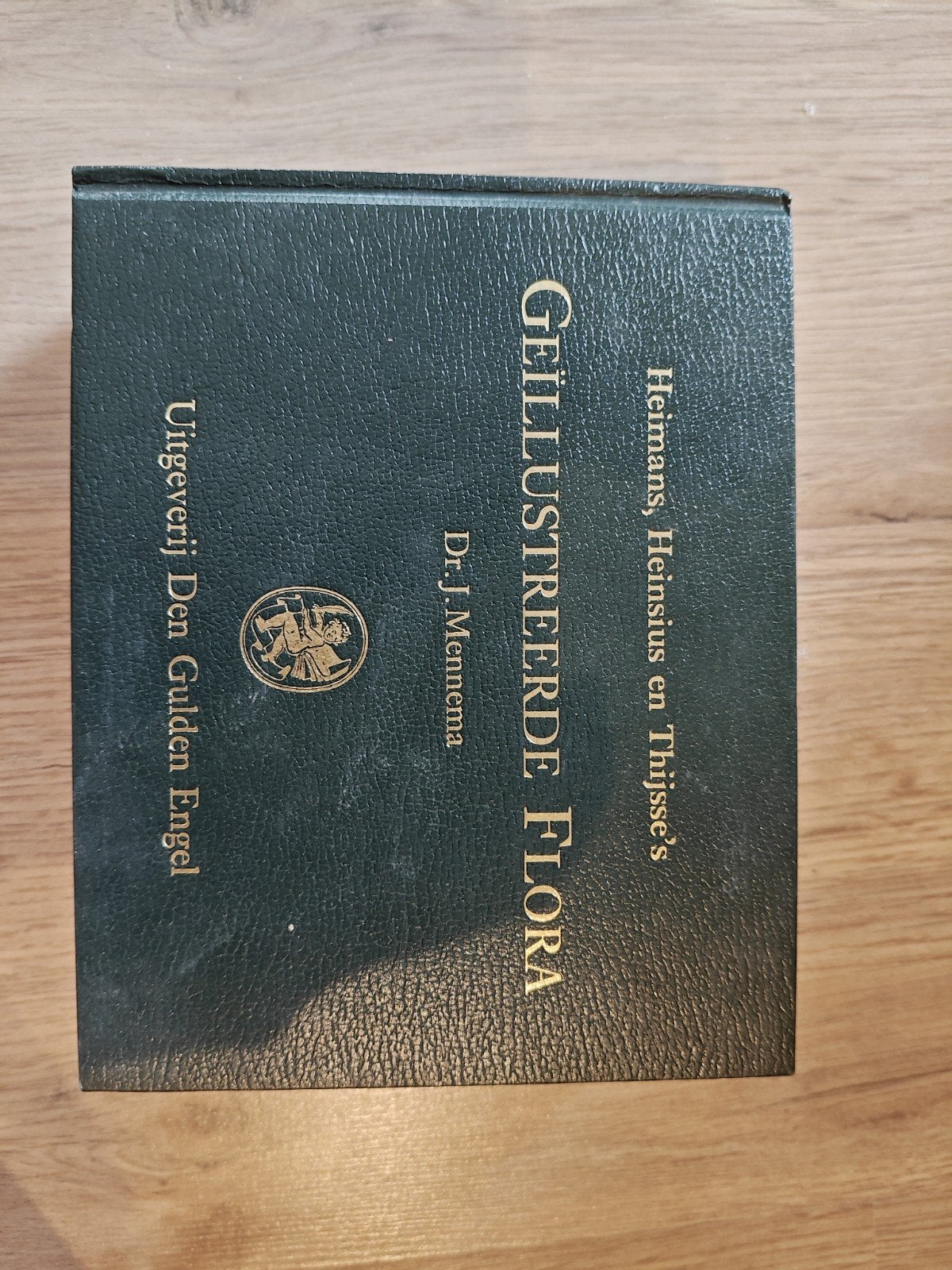 boek: geïllustreerde Flora, uitgeverij Den Gouden Engel, Boeken, Ophalen, Zo goed als nieuw