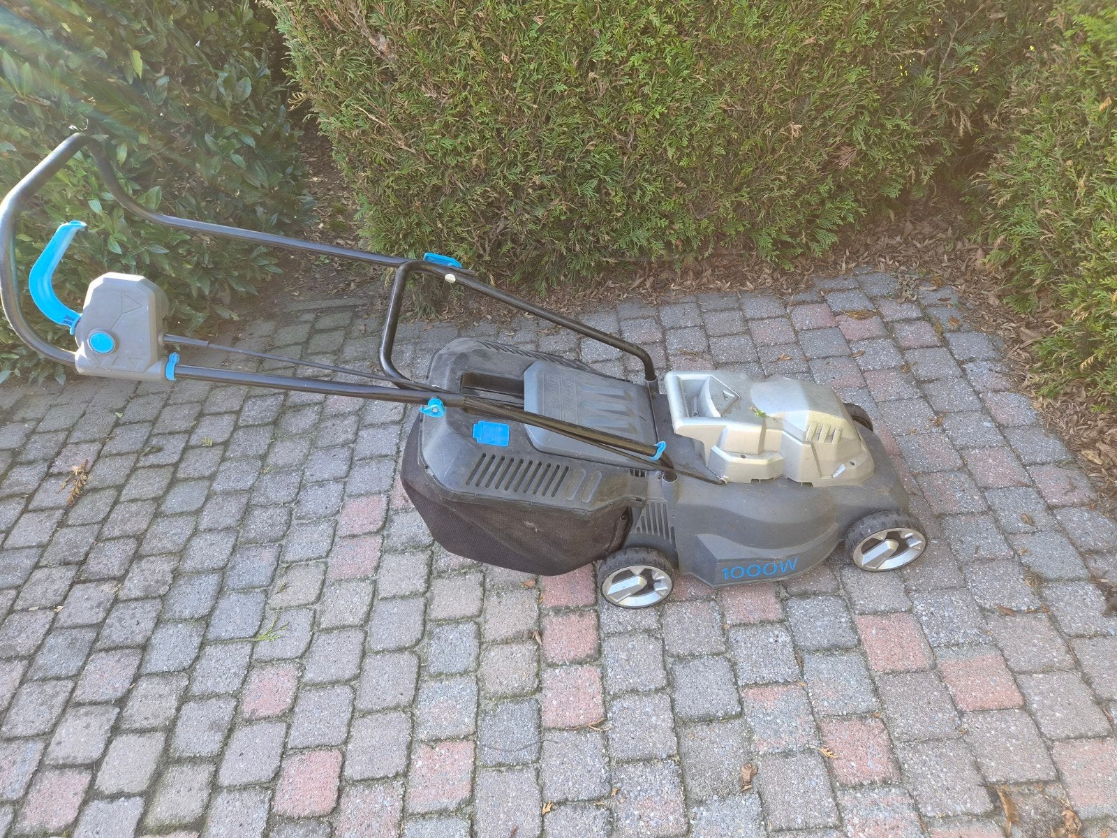 grasmaaier, Ophalen