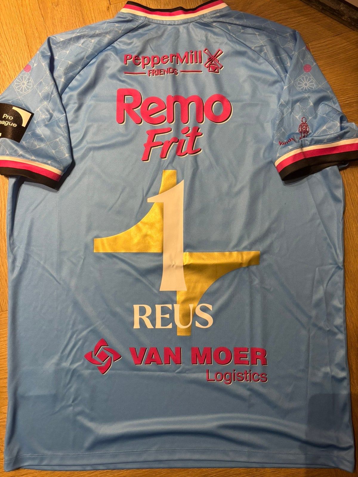 Sk Beveren shirt Reus, Ophalen of Verzenden, Zo goed als nieuw, Shirt