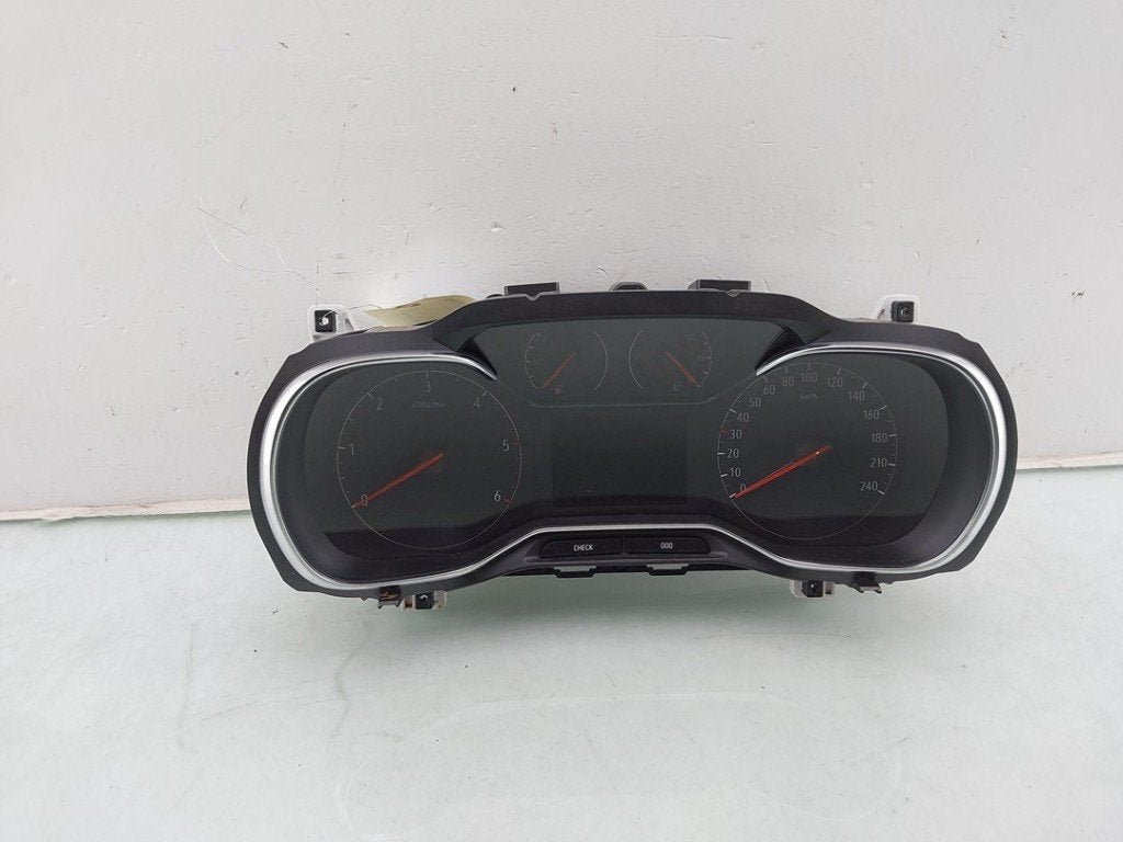 COCKPIT Combo Cargo (|9817790480|9865969580|9849350180|), Gebruikt, Opel
