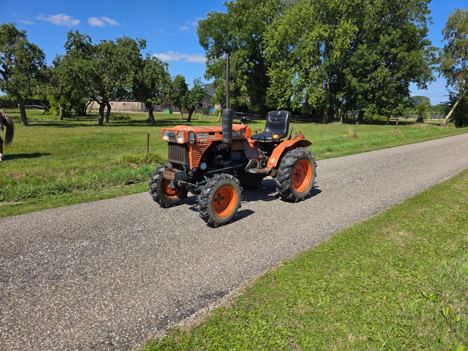 Kubota B7100 HST / Yanmar YM1401D met cirkelmaaier, Overige merken, Gebruikt, Tot 2500, Ophalen of Verzenden