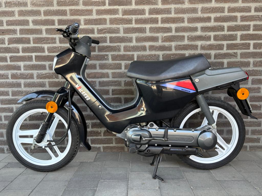 Honda Wallaroo, Fietsen en Brommers, Brommers | Honda, Zo goed als nieuw, Klasse A (25 km/u), Ophalen