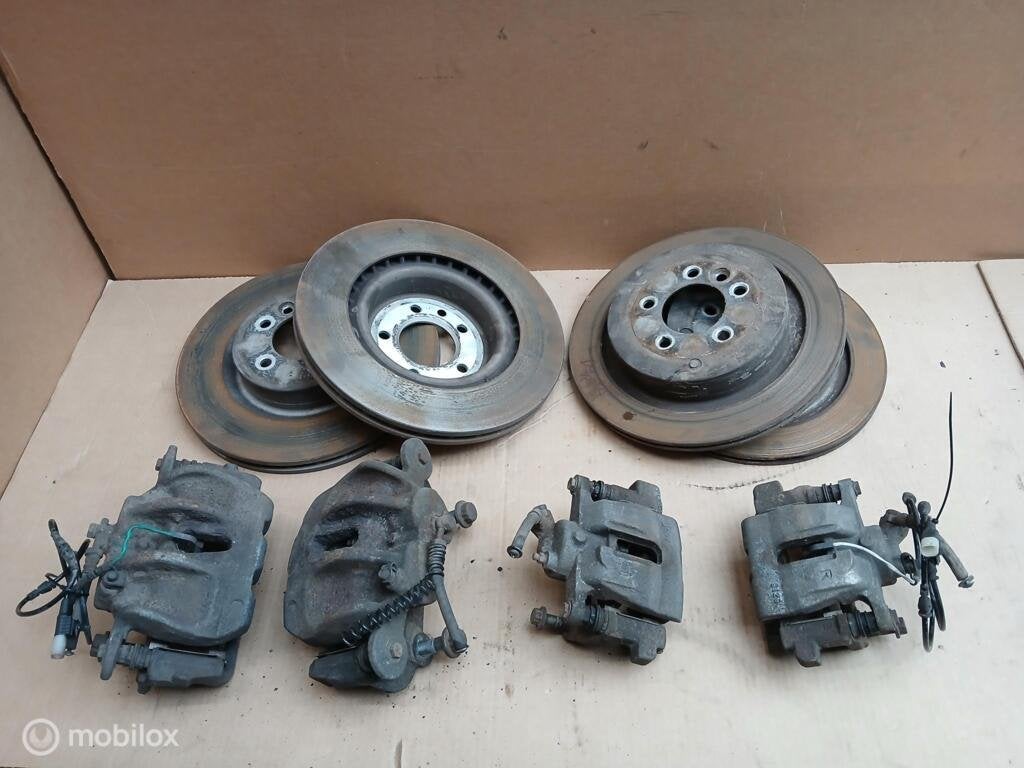 Remklauw Land Rover Discovery 4 L319 Remschijven Remklauwen, Auto-onderdelen, Remmen en Aandrijving, Land Rover, Ophalen of Verzenden