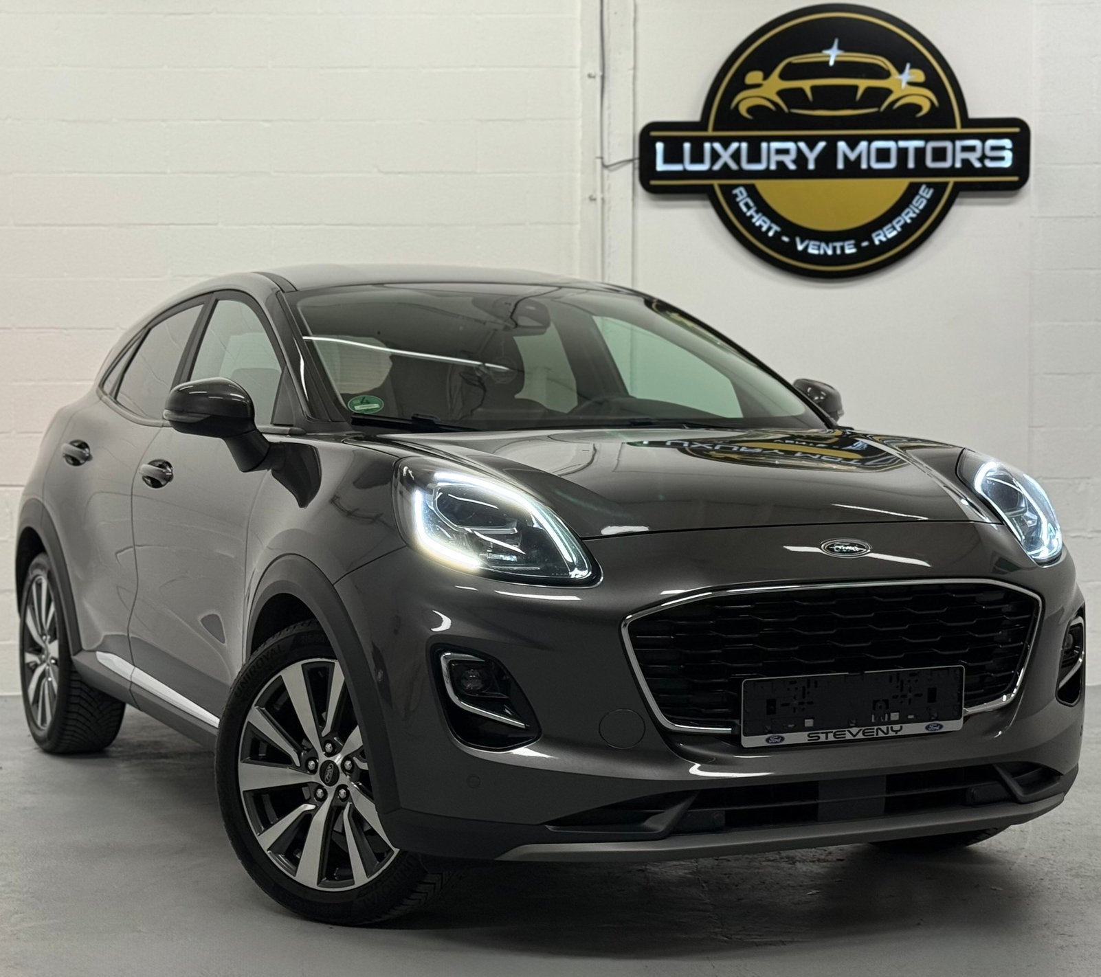 FORD PUMA 2020 1.0 HYBRIDE BENZINE EURO 6D 1E EIGENAAR, Auto's, Voorwielaandrijving, Stof, Puma, Bedrijf
