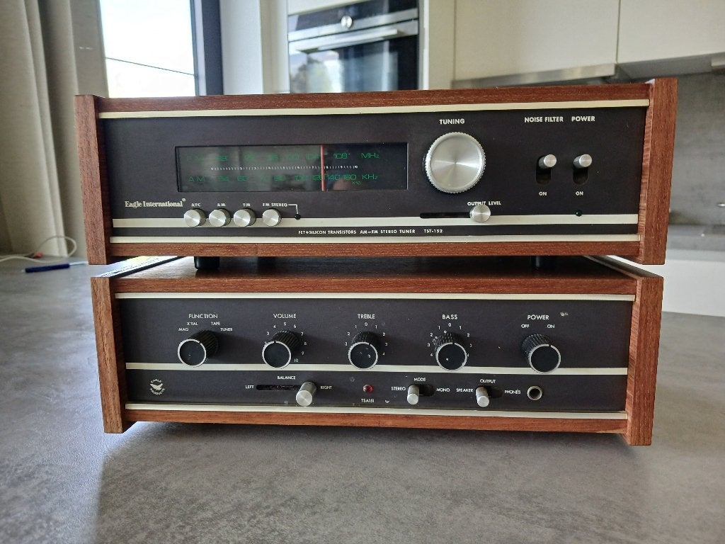 Tuner en versterker Eagle, Overige merken, Ophalen of Verzenden, Minder dan 60 watt, Gebruikt