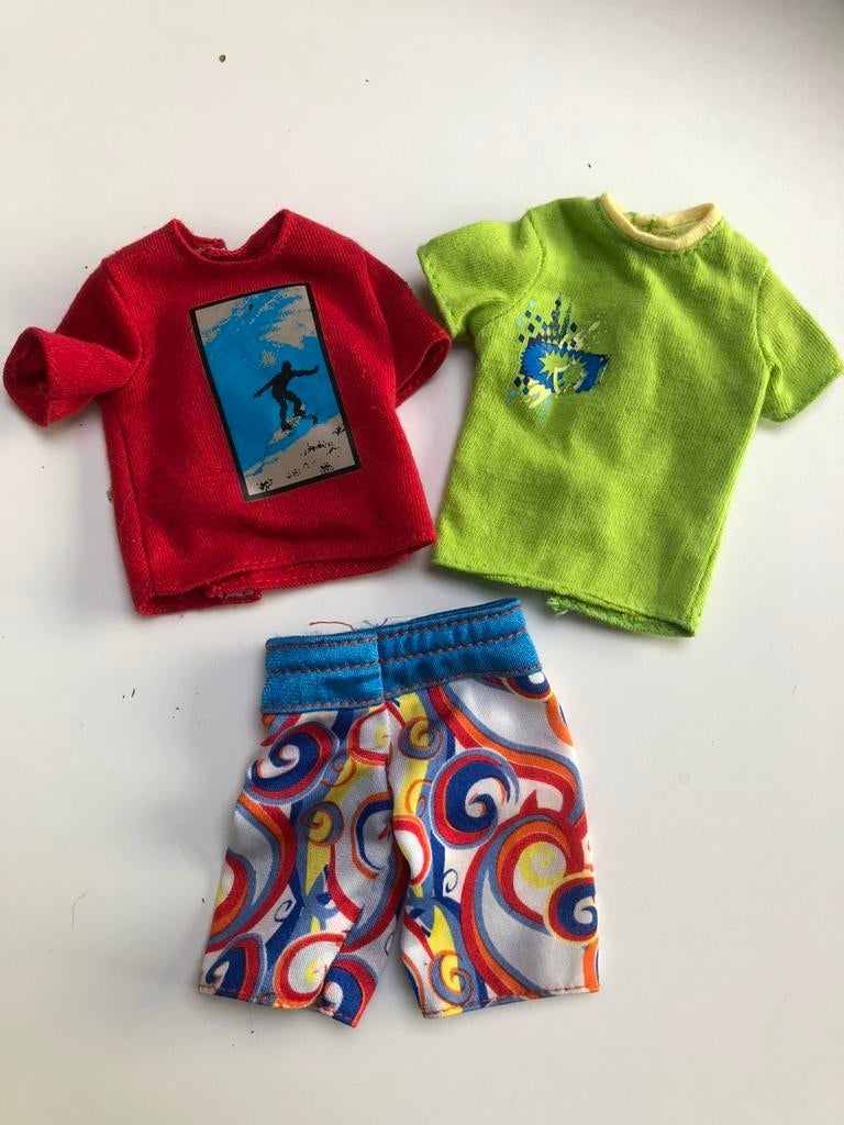 Set van 3 stuks poppenkleren: Ken, Kinderen en Baby's, Speelgoed | Poppen, Ophalen of Verzenden, Zo goed als nieuw, Barbie