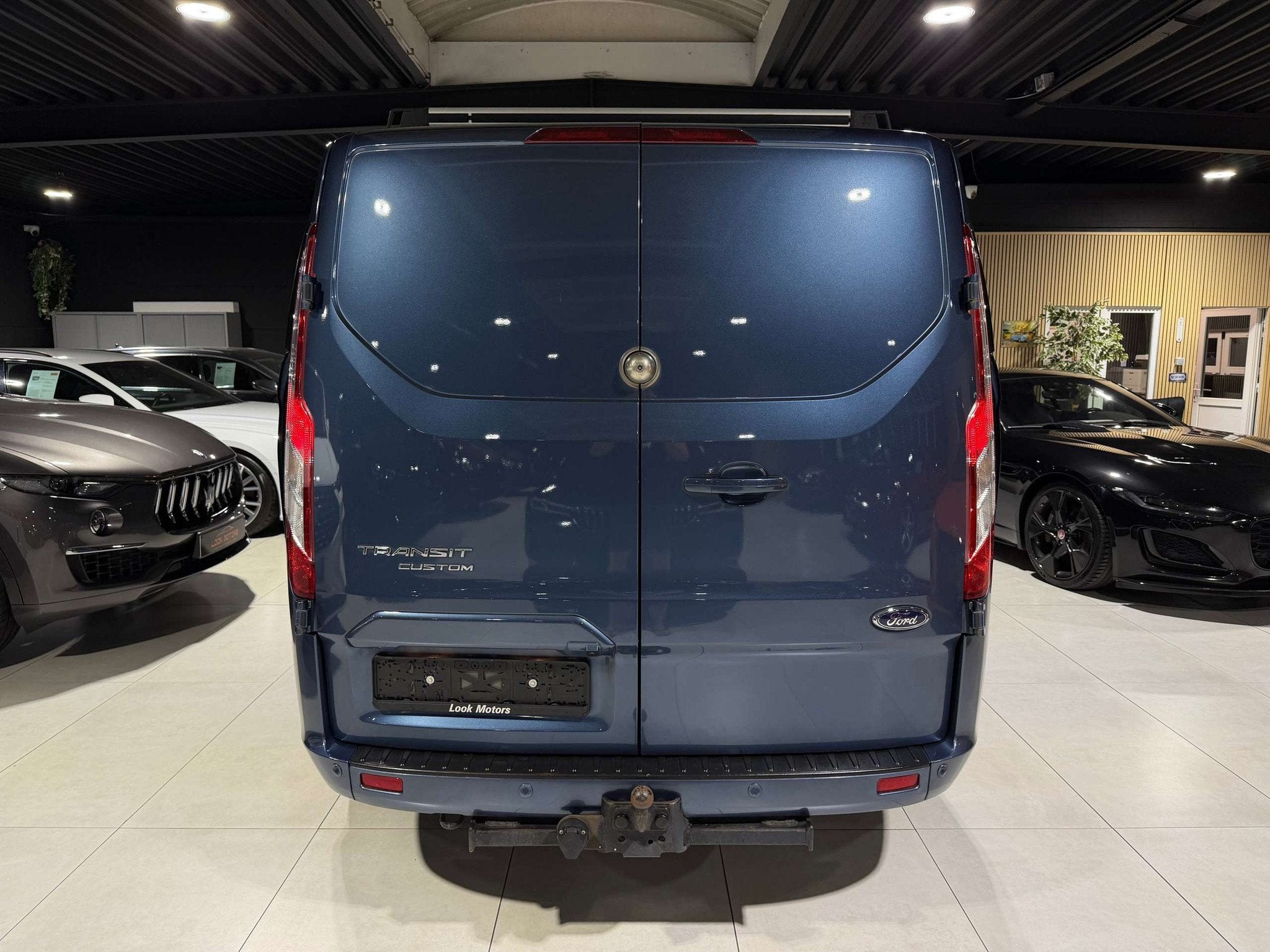 Ford Transit Custom 2.0 TDCi LONG CHASSIS XL 170CV BOITE AUT, Achat, 6 portes, Euro 6, Entreprise