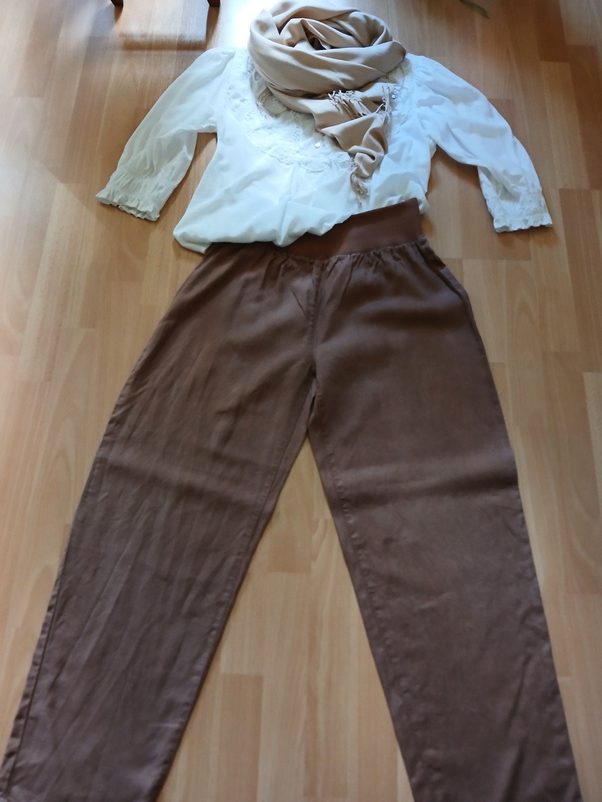 Pantalon large + haut + écharpe, Envoi, Comme neuf, Taille 38/40 (M)