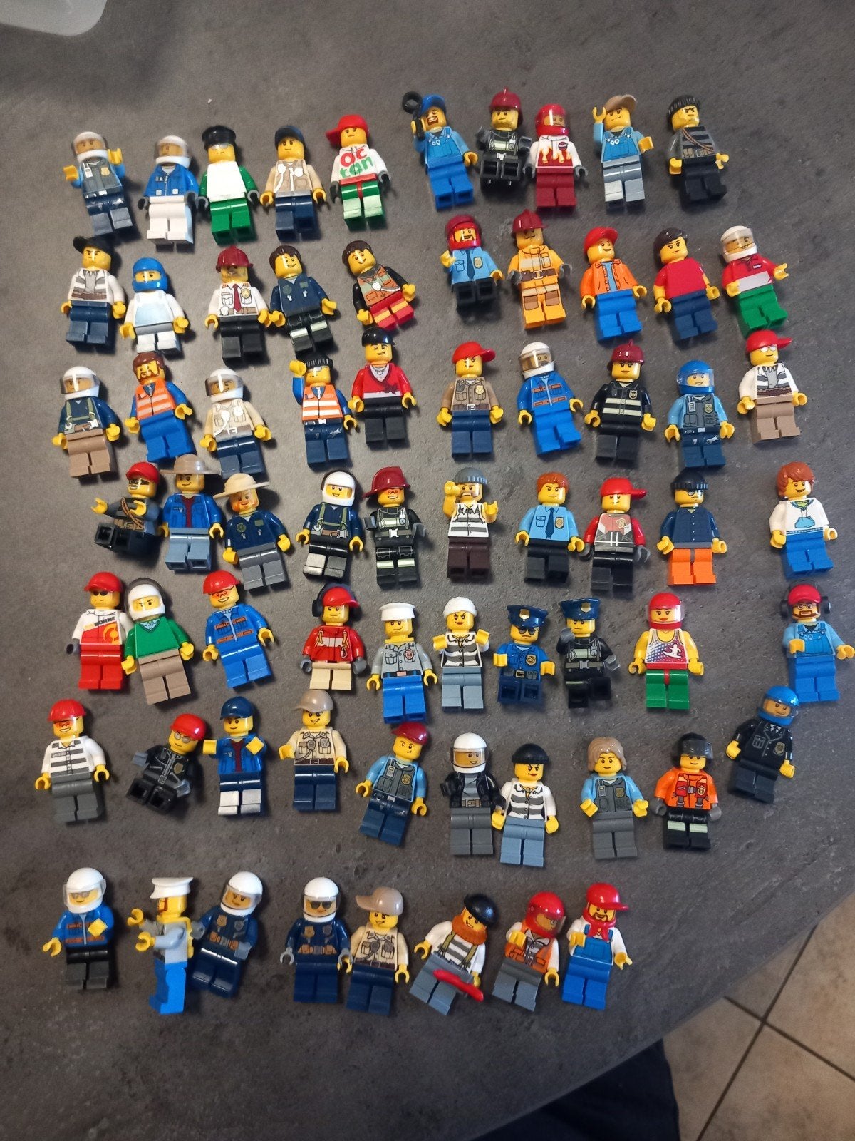 Lot minifiguren 68 stuks, Kinderen en Baby's, Speelgoed | Duplo en Lego, Ophalen of Verzenden, Zo goed als nieuw, Lego, City