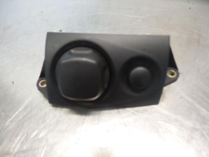 Commutateur réglage direction d'un Audi A8 (A8 02-), -, 3 mois de garantie, Utilisé, -