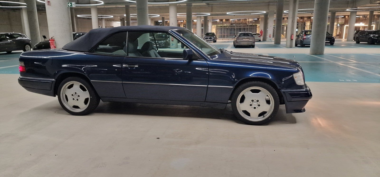 Mercedes E200 cabrio, Achat, Automatique, Particulier, Essence