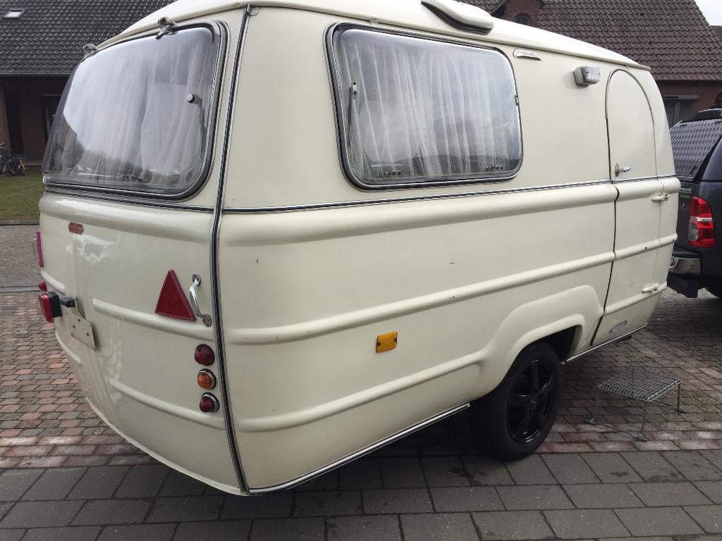 Mooie Caravan Bourgeois B - 36 . Van 1964, Overige merken, Dwarsbed, Treinzit, Tot en met 3