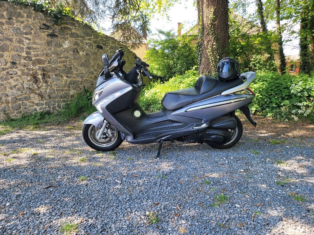 Scooter 250 Sym gts, Autres modèles, Comme neuf, Enlèvement, Essence