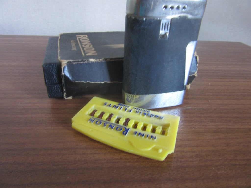 Ronson aansteker, sigarettenroller, sigarettenetui ..., Ophalen of Verzenden, Aansteker